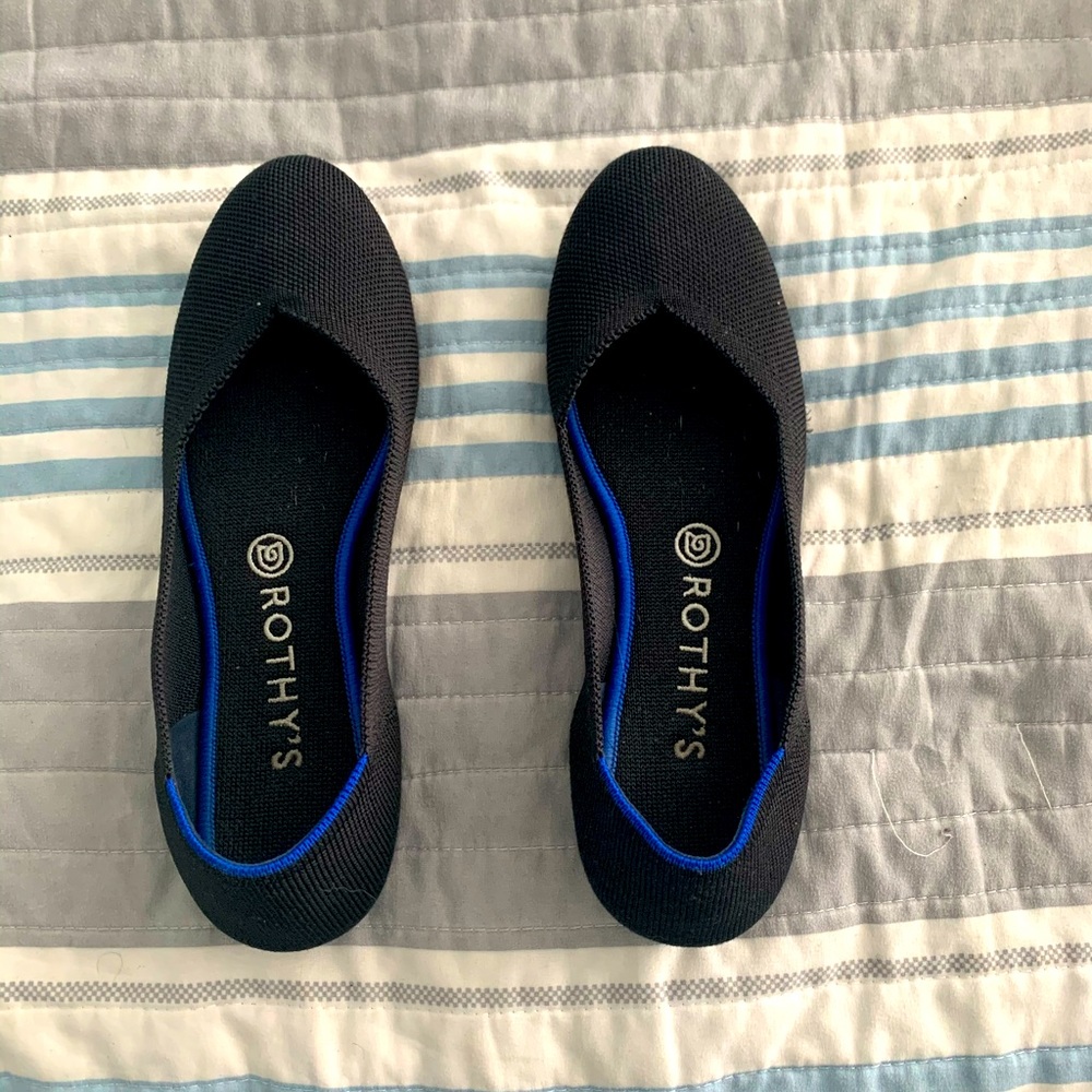 Black Rothy’s Size 9